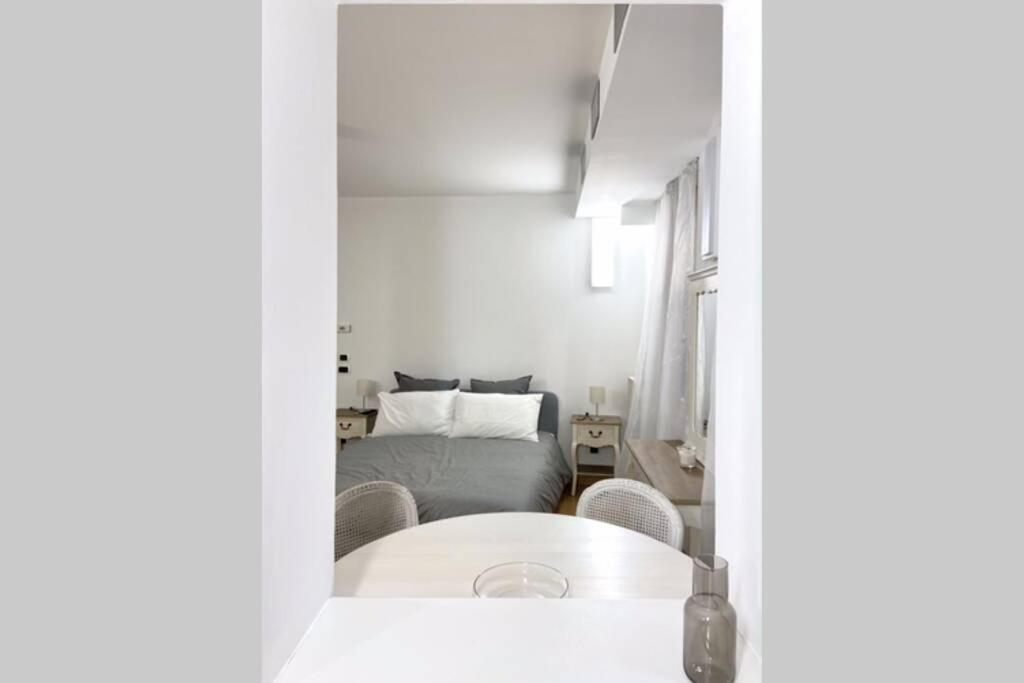 Boutique Apartment In Milano Center: Duomo Scala Εξωτερικό φωτογραφία